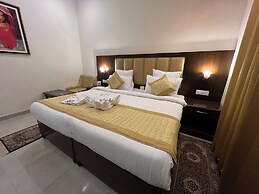HOTEL RAJ MAHAL THE PALACE
