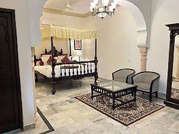HOTEL RAJ MAHAL THE PALACE