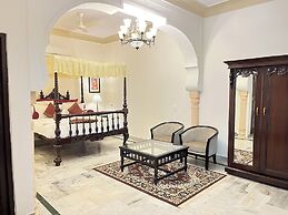 HOTEL RAJ MAHAL THE PALACE