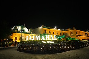 HOTEL RAJ MAHAL THE PALACE