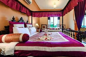 HOTEL RAJ MAHAL THE PALACE