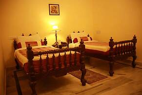 HOTEL RAJ MAHAL THE PALACE