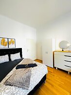 Cozy 2BR for 5 Near Schönbrunn