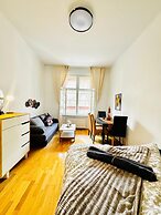 Cozy 2BR for 5 Near Schönbrunn