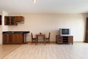 181 Ekkamai Apartment