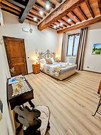 TuscanyLettings Studio&Room