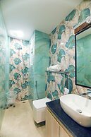 Paarth Grand
