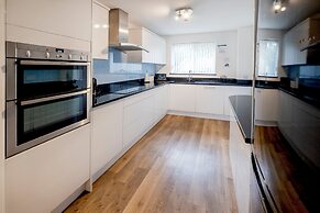 Colwell 4 Bedroom 3 Bathroom House