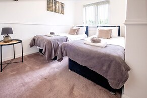 Colwell 4 Bedroom 3 Bathroom House