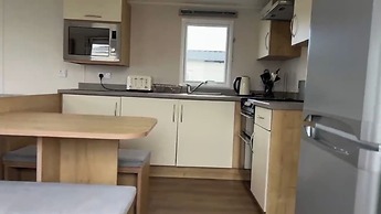 Sleeps 8-sea View-pets-pool-parking