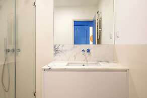 Blue Tide - Two Bedroom Apartment