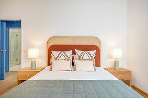 Blue Tide - Two Bedroom Apartment