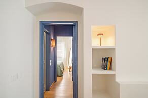 Blue Tide - Two Bedroom Apartment