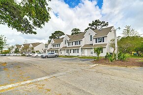 Pool Access & Balcony: Condo in Myrtle Beach!