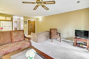 Pool Access & Balcony: Condo in Myrtle Beach!