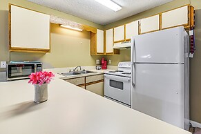 Pool Access & Balcony: Condo in Myrtle Beach!