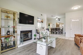 Steps to Community Pool & Spa: Palm Desert Condo!