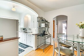 10 Mi to Downtown St Louis: Convenient Apartment!