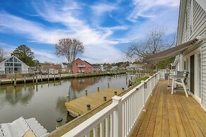 Waterfront Cottage w/ Private Dock in Ocean Pines!