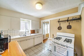 Home 2 Mi to Lakewood Park & Solstice Steps!