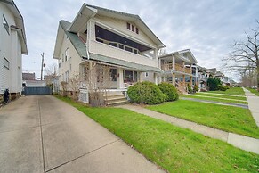 Home 2 Mi to Lakewood Park & Solstice Steps!