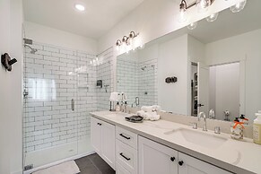 Eagle Point Golf Retreat w/ Patio + Grill!