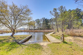 Riverfront Haven: Converted Barn w/ Deck in Aurora