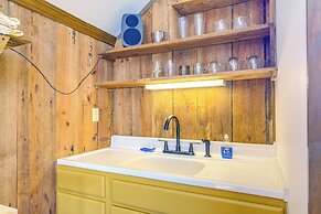 Riverfront Haven: Converted Barn w/ Deck in Aurora