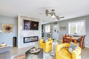 3 Mi to the Lake: Rocky Mount Home w/ Water Views!