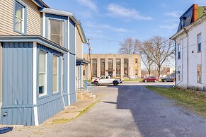 1 Block to Dtwn Seneca Falls: Apartment w/ Yard!