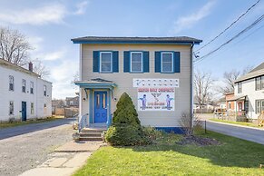 1 Block to Dtwn Seneca Falls: Apartment w/ Yard!