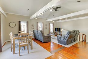 1 Block to Dtwn Seneca Falls: Apartment w/ Yard!