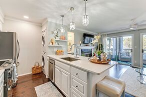 Waterfront Lake Norman Retreat w/ Pool Access!