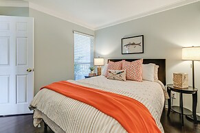 Waterfront Lake Norman Retreat w/ Pool Access!