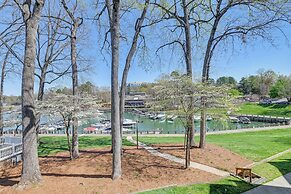 Waterfront Lake Norman Retreat w/ Pool Access!