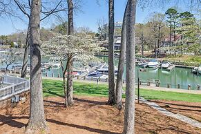 Waterfront Lake Norman Retreat w/ Pool Access!