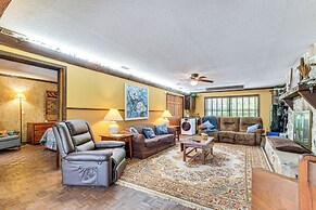 Lakefront Apt w/ Canoes in Inverness!