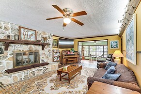 Lakefront Apt w/ Canoes in Inverness!