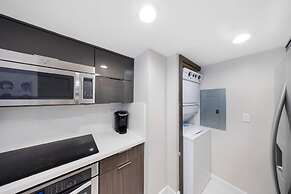 Majestic Overlooking the Bay