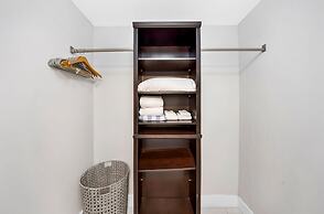 Majestic Overlooking the Bay