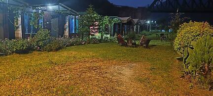 Jayara Resort And Cafe