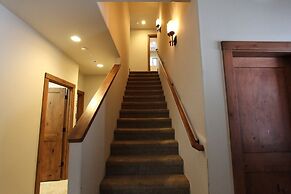 Hch0946 - Angora Retreat 4 Bedroom Home