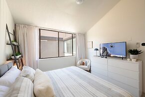 Park Avenue 299-1790 2 Bedroom Condo