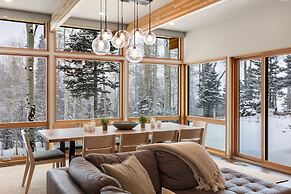 Saddle Horn Lane 4 Bedroom Home