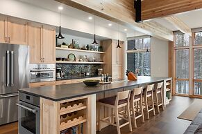 Saddle Horn Lane 4 Bedroom Home