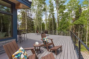 Saddle Horn Lane 4 Bedroom Home