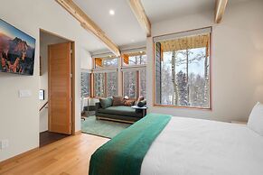 Saddle Horn Lane 4 Bedroom Home