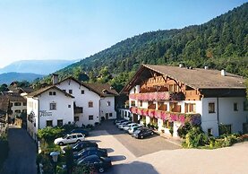 Schwarzer Adler