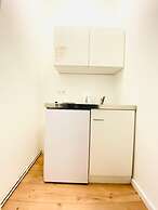 8 Studios with Terrace in Margareten