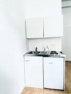 8 Studios with Terrace in Margareten